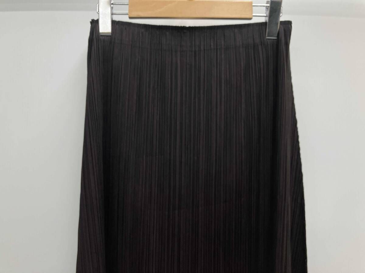 新品　ブラウン色　プリーツフードロングジャケット★プリーツプリーズでは✖️ ISSEY MIYAKE – isseymiyake.com