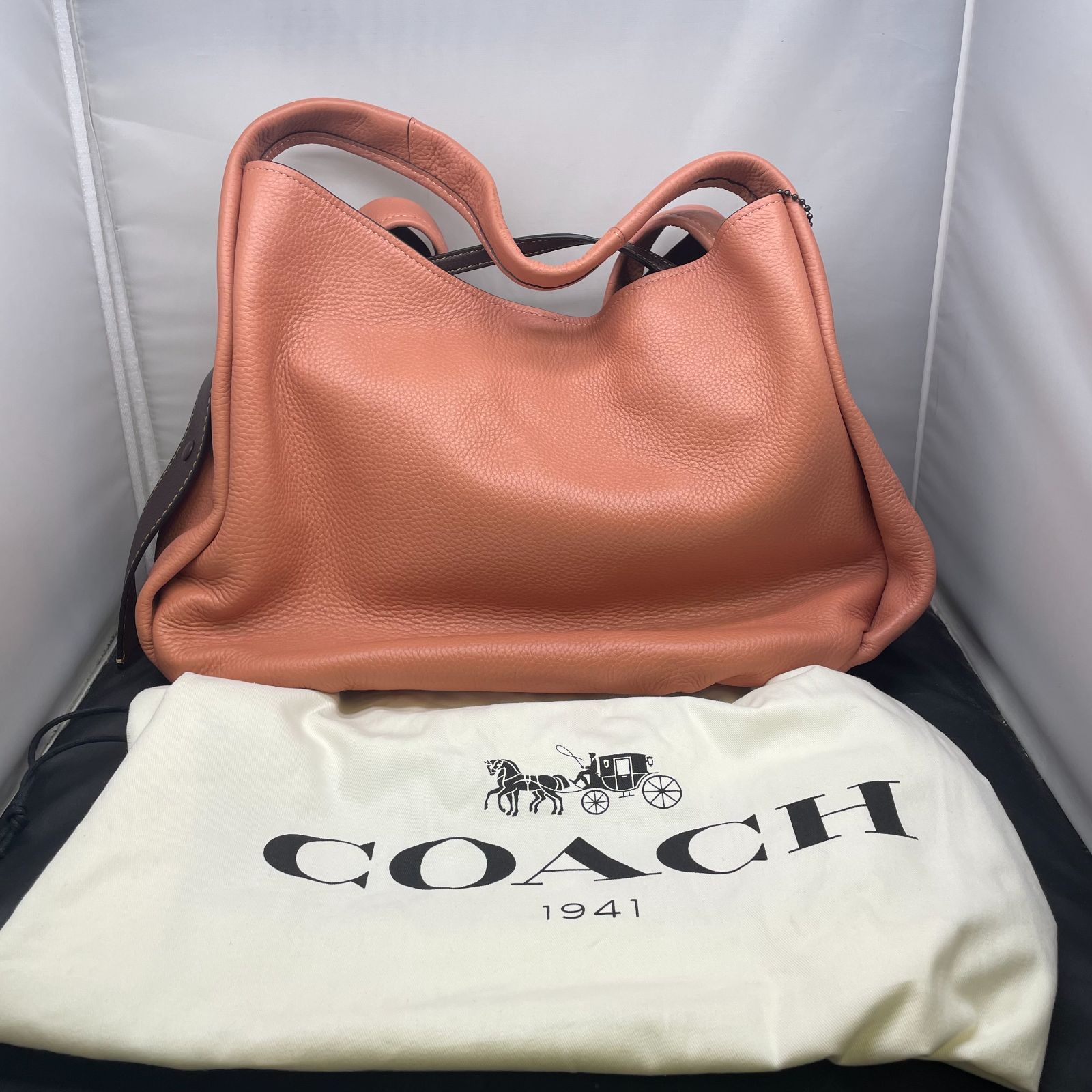 ショルダーバッグ