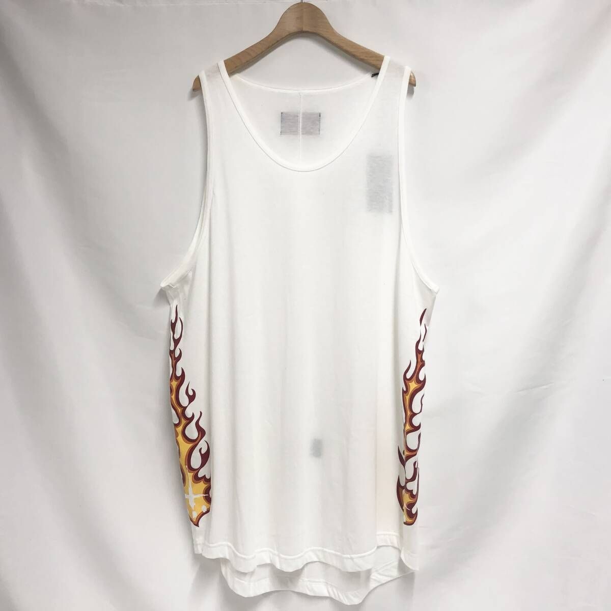 ○★新品未使用　CVTVLIST　ファイヤープリント タンクトップ　1　ホワイト 新品 未使用 CVTVLIST（カタリスト） ファイヤープリント タンクトップ