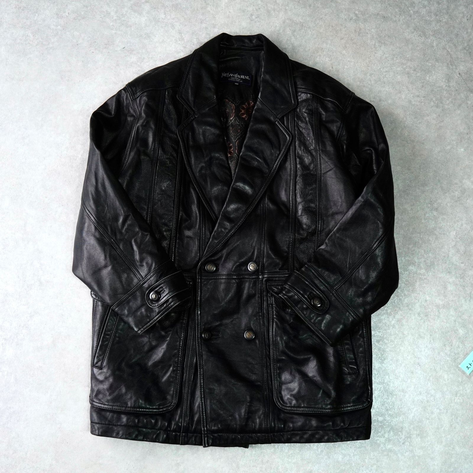 イヴ サンローラン ヴィンテージ 総裏地 YSLロゴボタン レザー