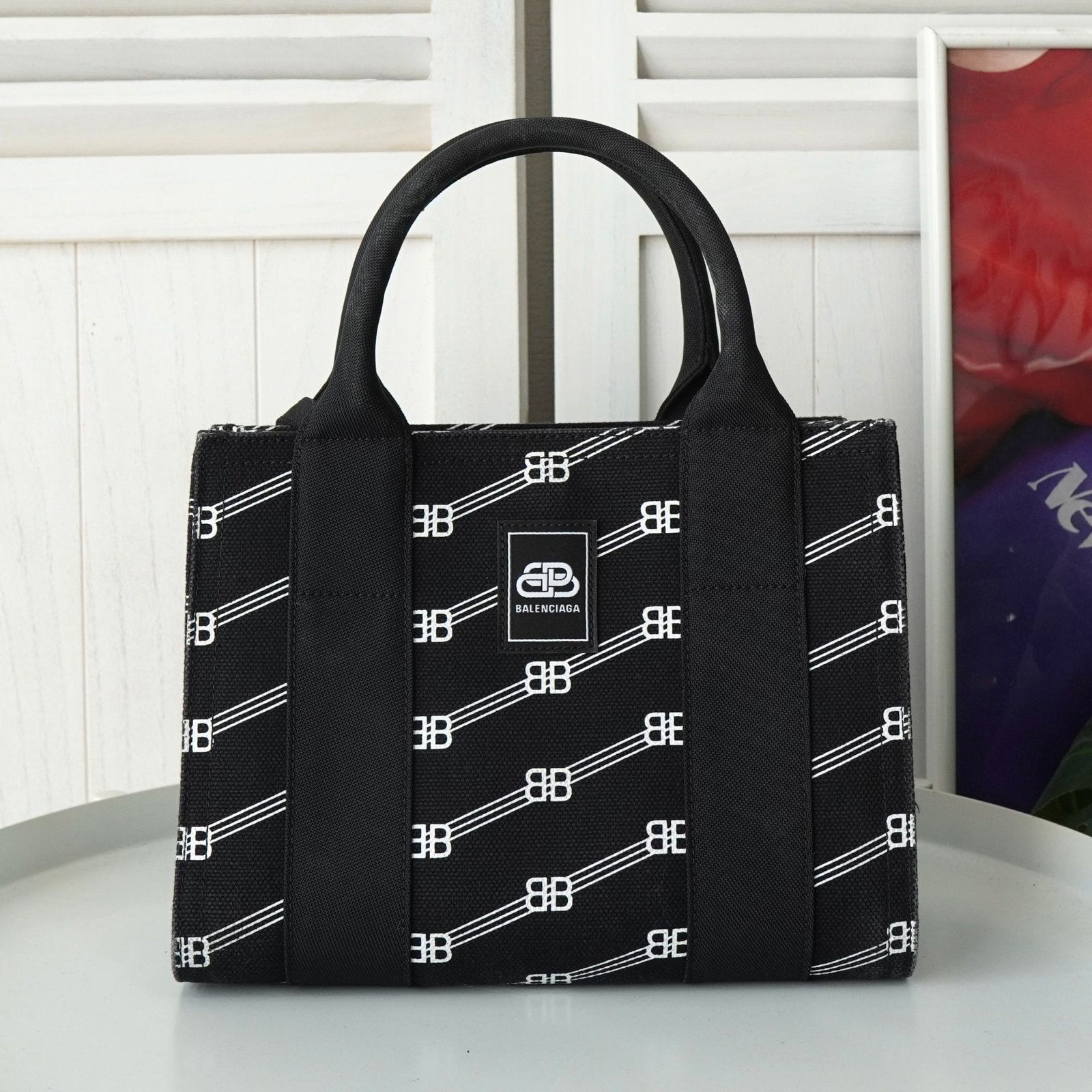 バレンシアガ BBロゴ キャンバス ショルダーバッグ ハンドバッグ