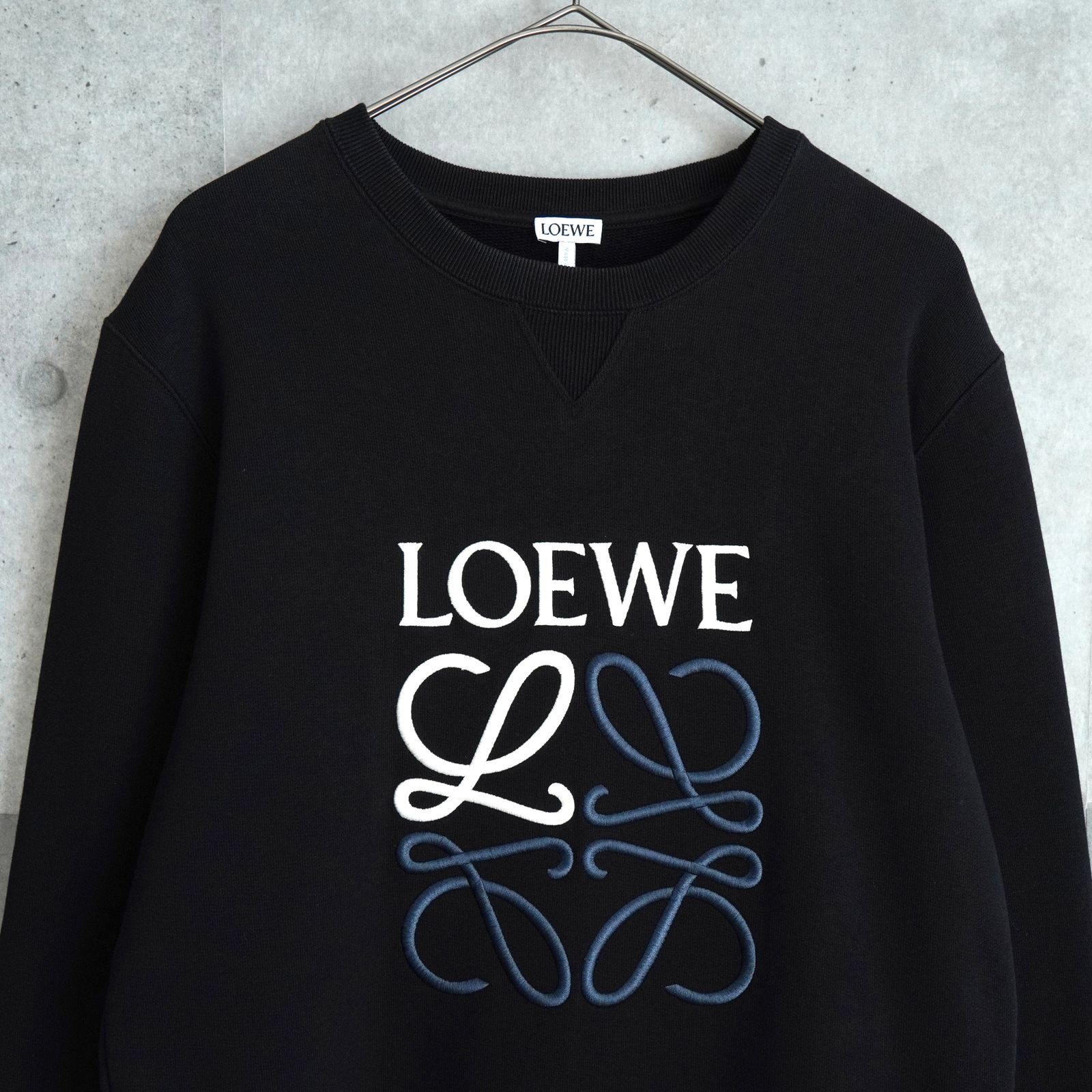 ロエベ アナグラム スウェット ブラック - メルカリ
