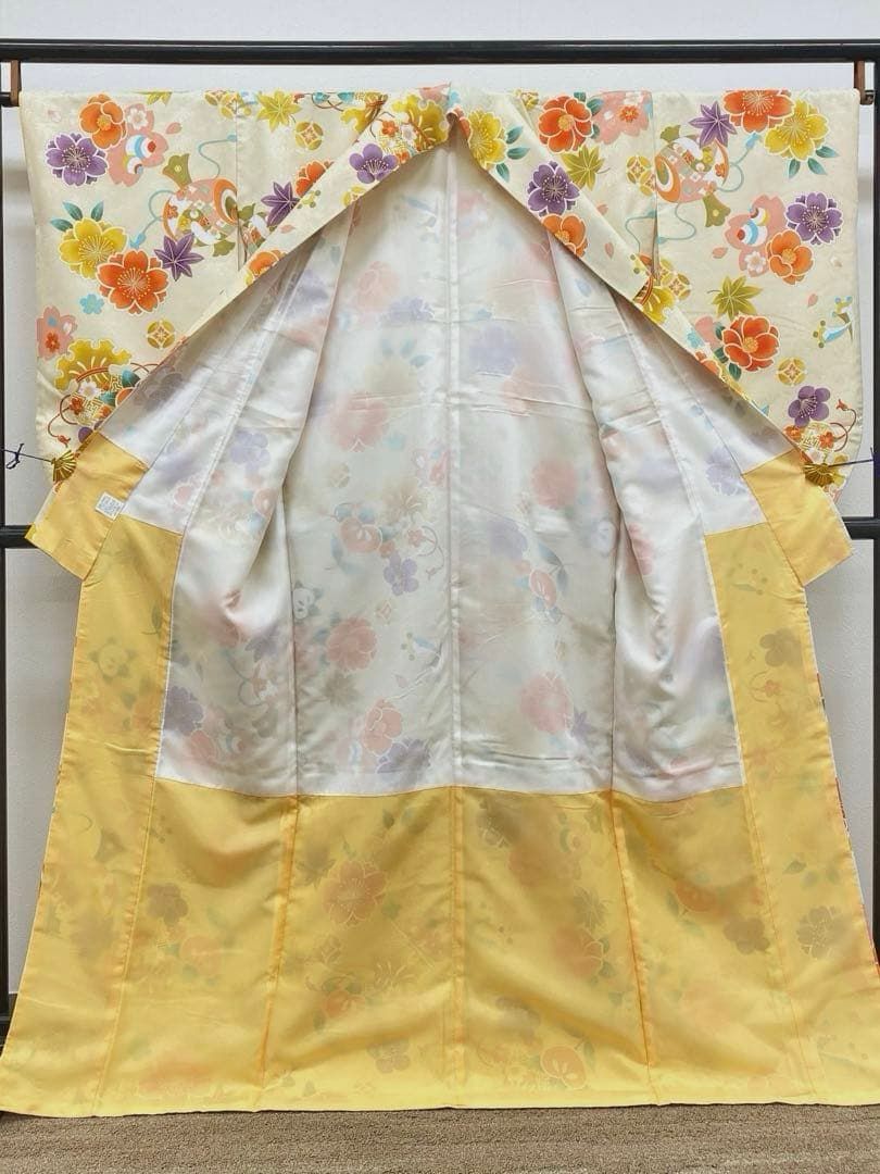 二尺袖 ポリエステル着物 紋意匠 袴向き MOP490 - メルカリ