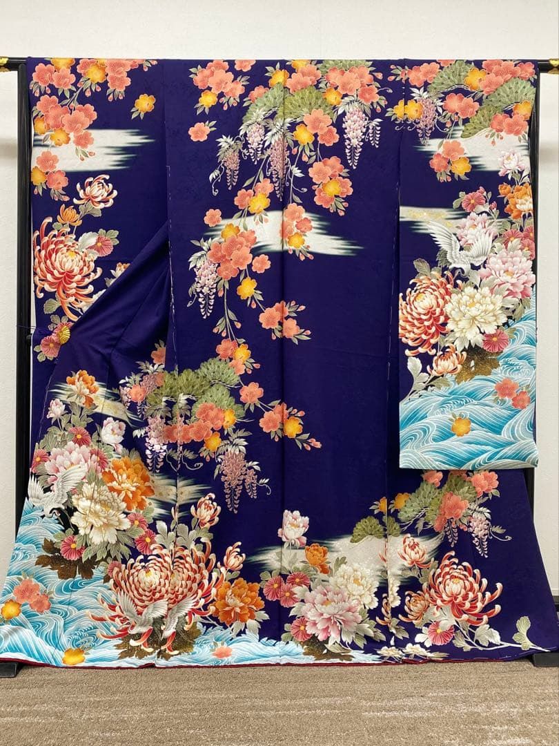 振袖 仮絵羽 金彩 牡丹 舞台衣装 正絹 未仕立て品 八掛付き MOK820