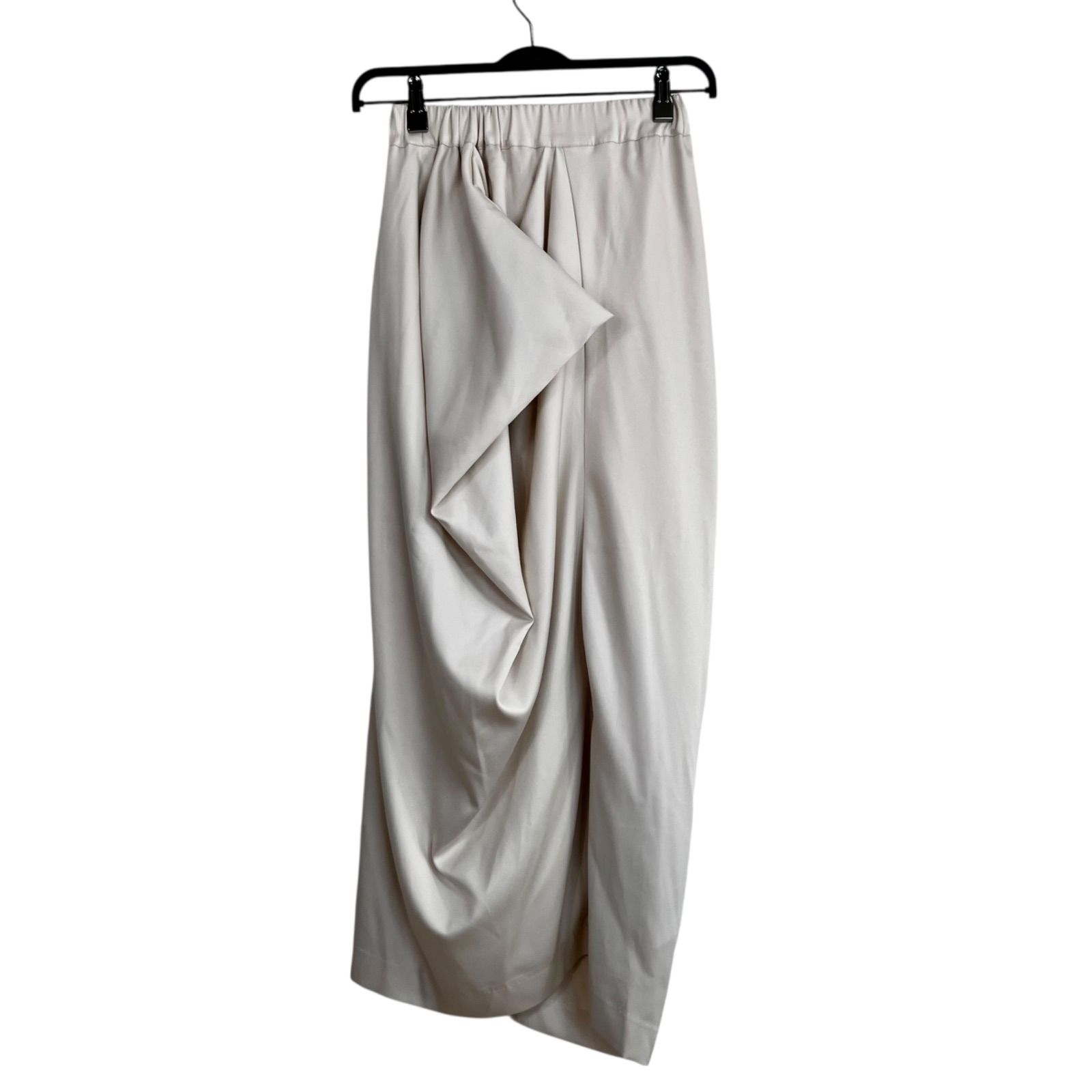 タグ付き未使用 machatt ドレープマットサテンスカート F ECR エクリュ