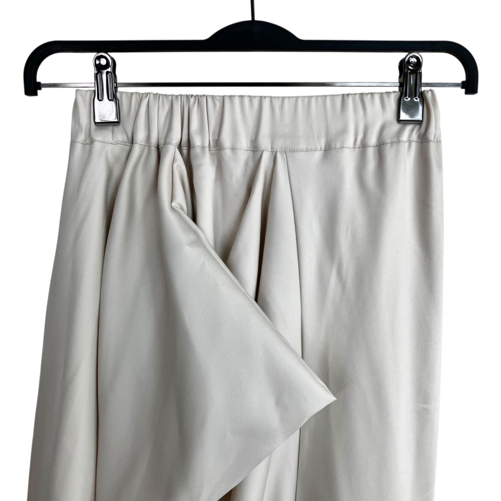 タグ付き未使用 machatt ドレープマットサテンスカート F ECR エクリュ