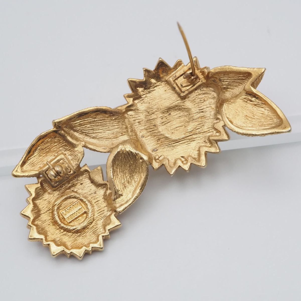 ランバン◇超希少◇LANVIN ヴィンテージ 渦巻き模様ブローチ 楽天市場