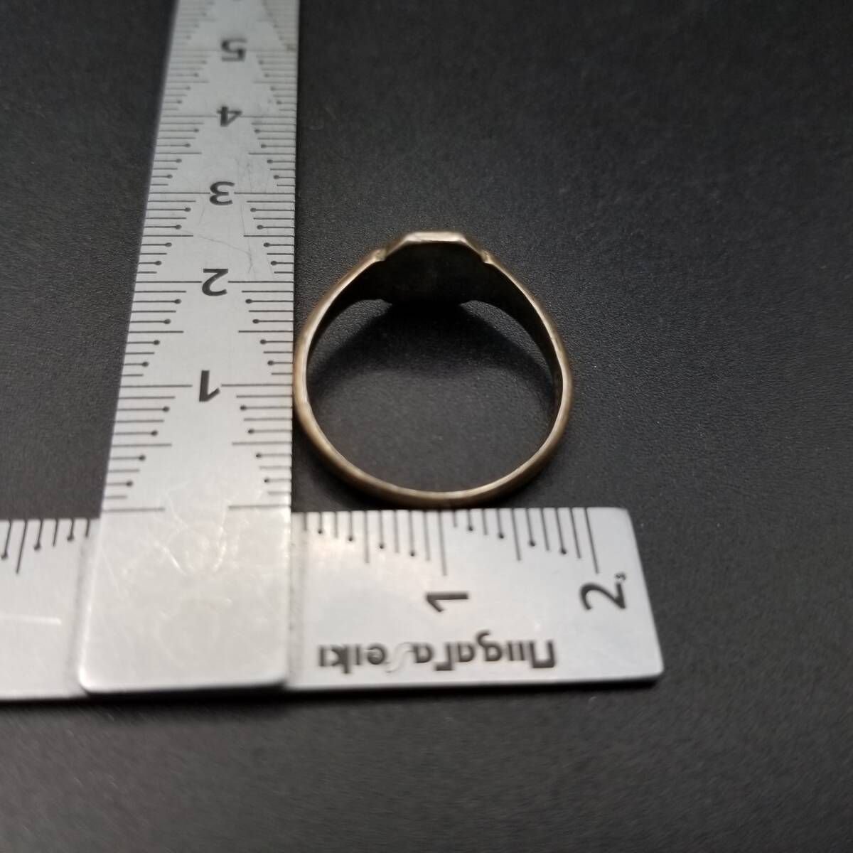 ヴィンテージ シグネットリング シルバー925 22.5号 イギリス製 ヴィンテージ シグネットリング シルバー925 22.5号 イギリス製