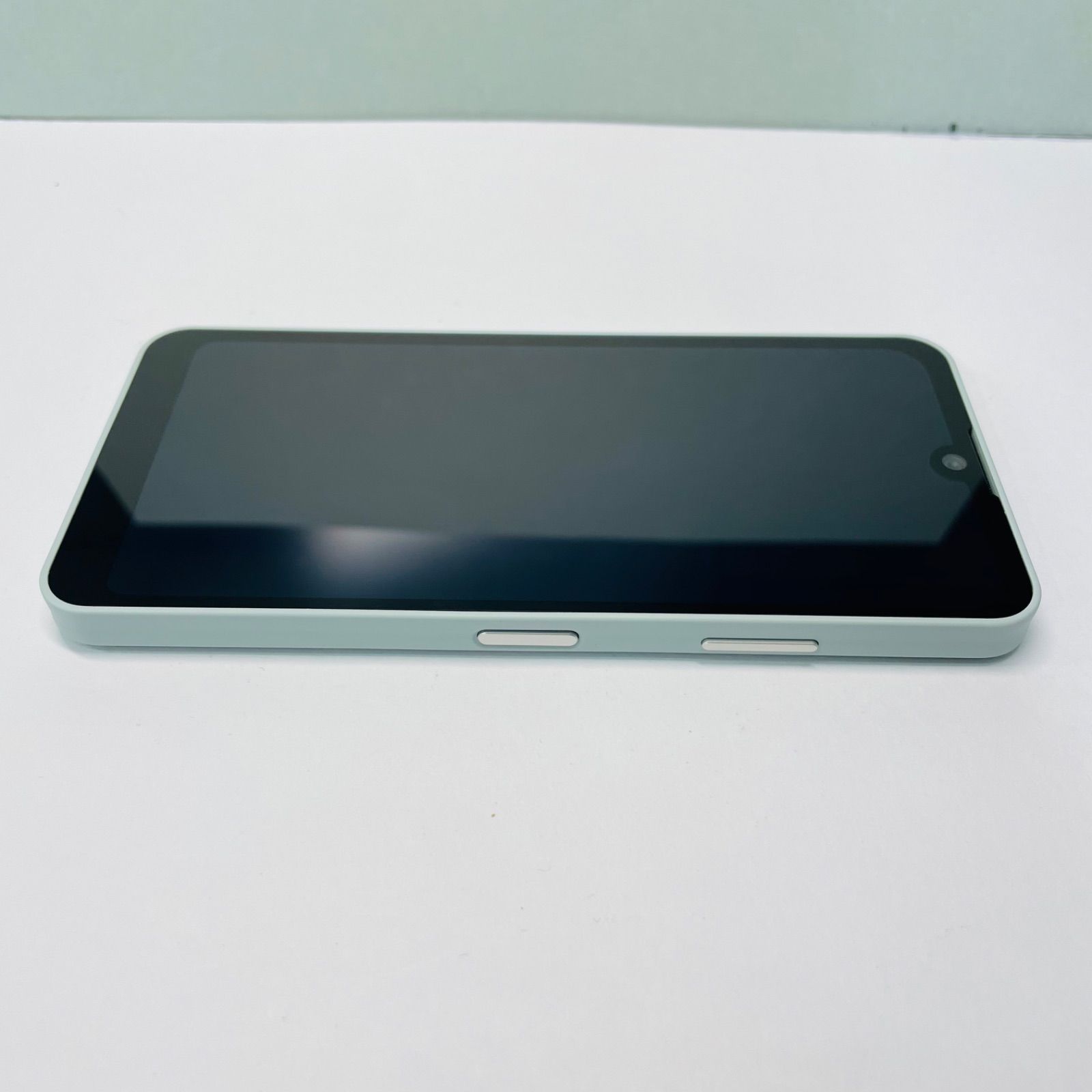 美品 節約 AQUOS wish3 SH-M25 SIMフリー 88359