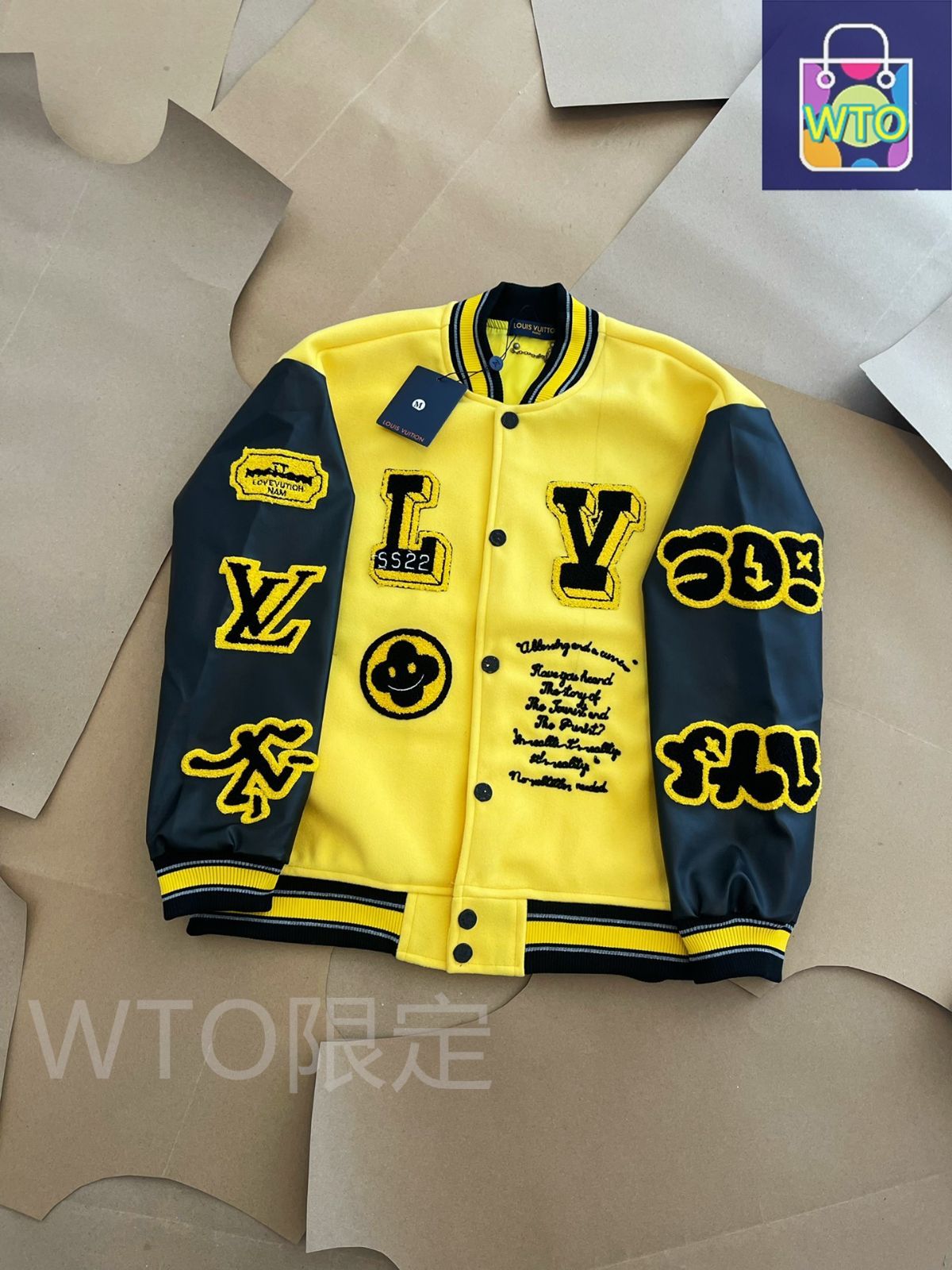 Louis Vuitton 刺繍入りイエローブラックジャケット 今日特価】Louis Vuitton ルイ・ヴィトン ランウェイモデル イエロー