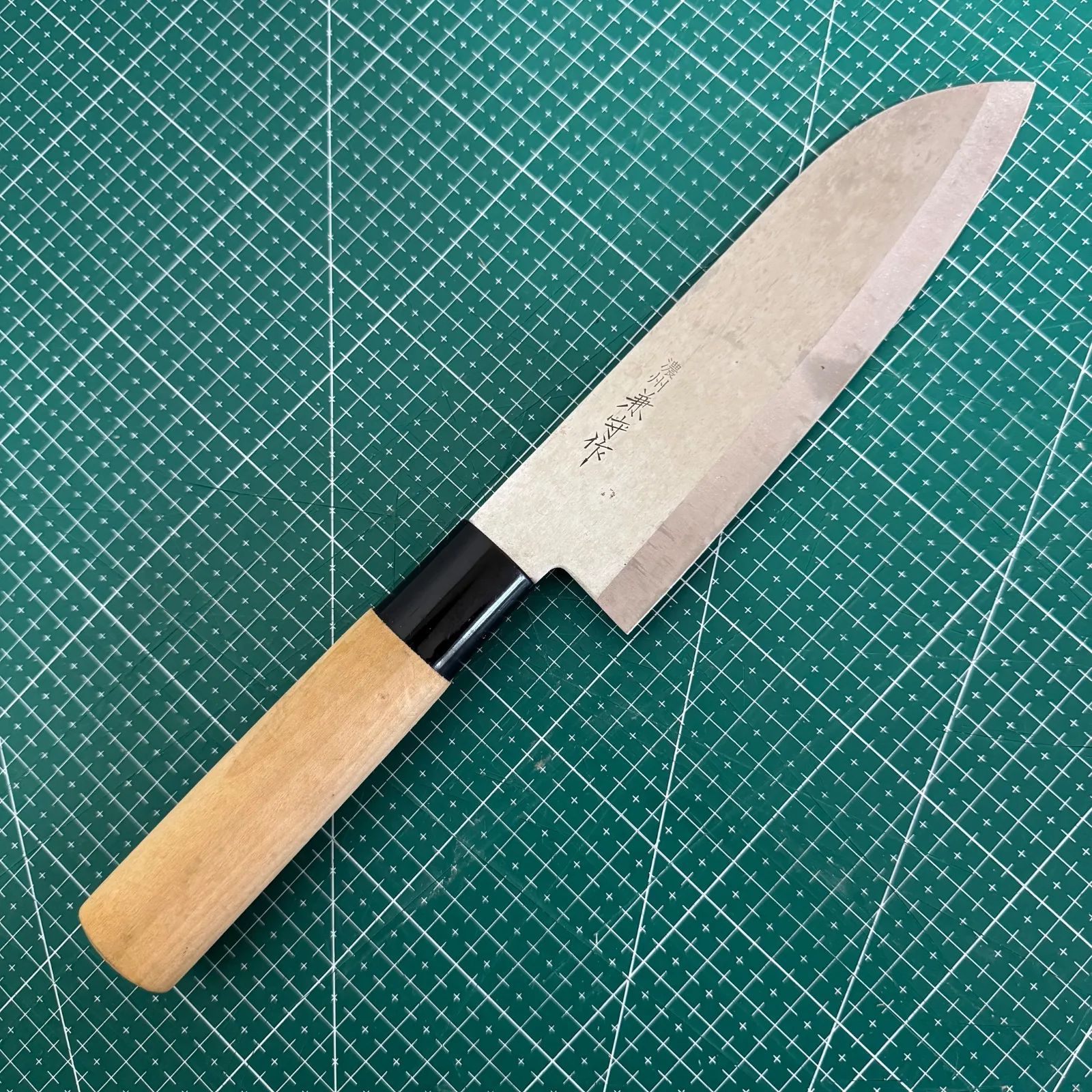 三徳　包丁　刃渡り6寸 濃州兼守作 三徳包丁☆刃渡り170mm☆ステンレス☆未使用に近い - メルカリ