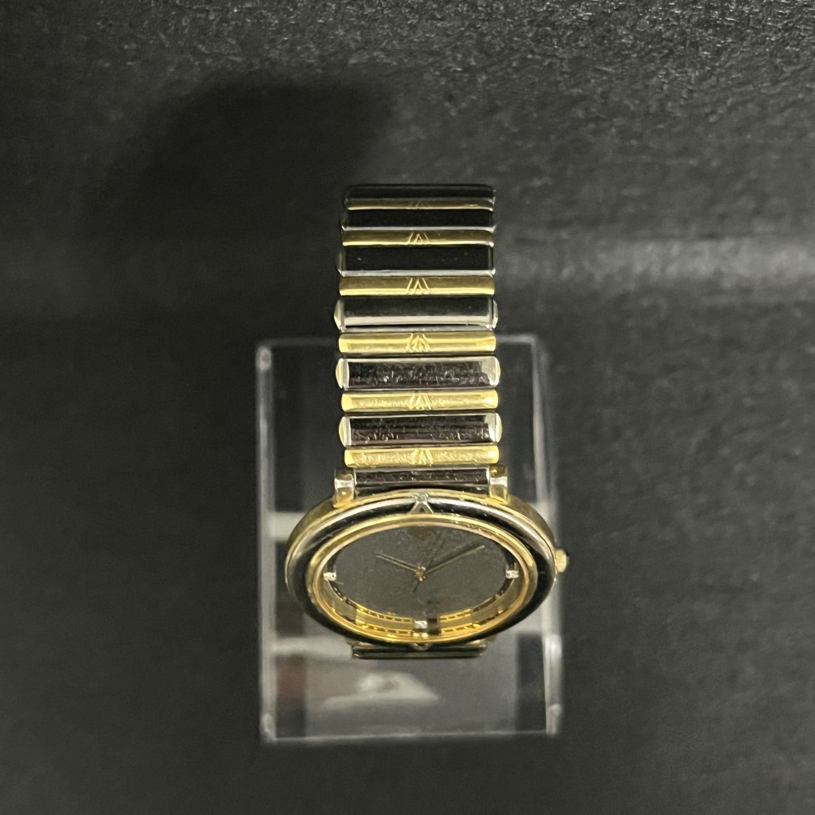 稼働品】 mario valentino ブレス型 クォーツ時計 MV-600 電池交換済