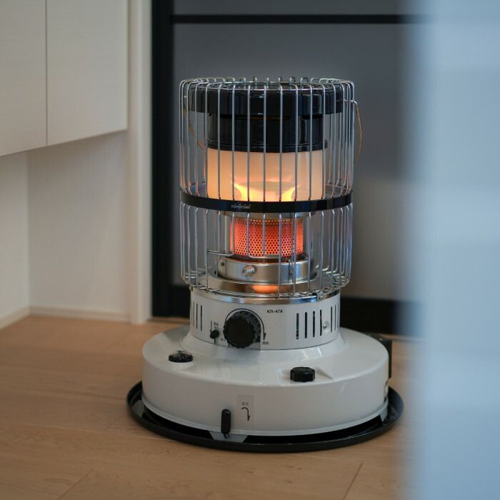 TOYOTOMI トヨトミ 対流形ダブルクリーンストーブ KR-47A ベージュ KR-47A | 暖房製品 | トヨトミ-TOYOTOMI 公式サイト
