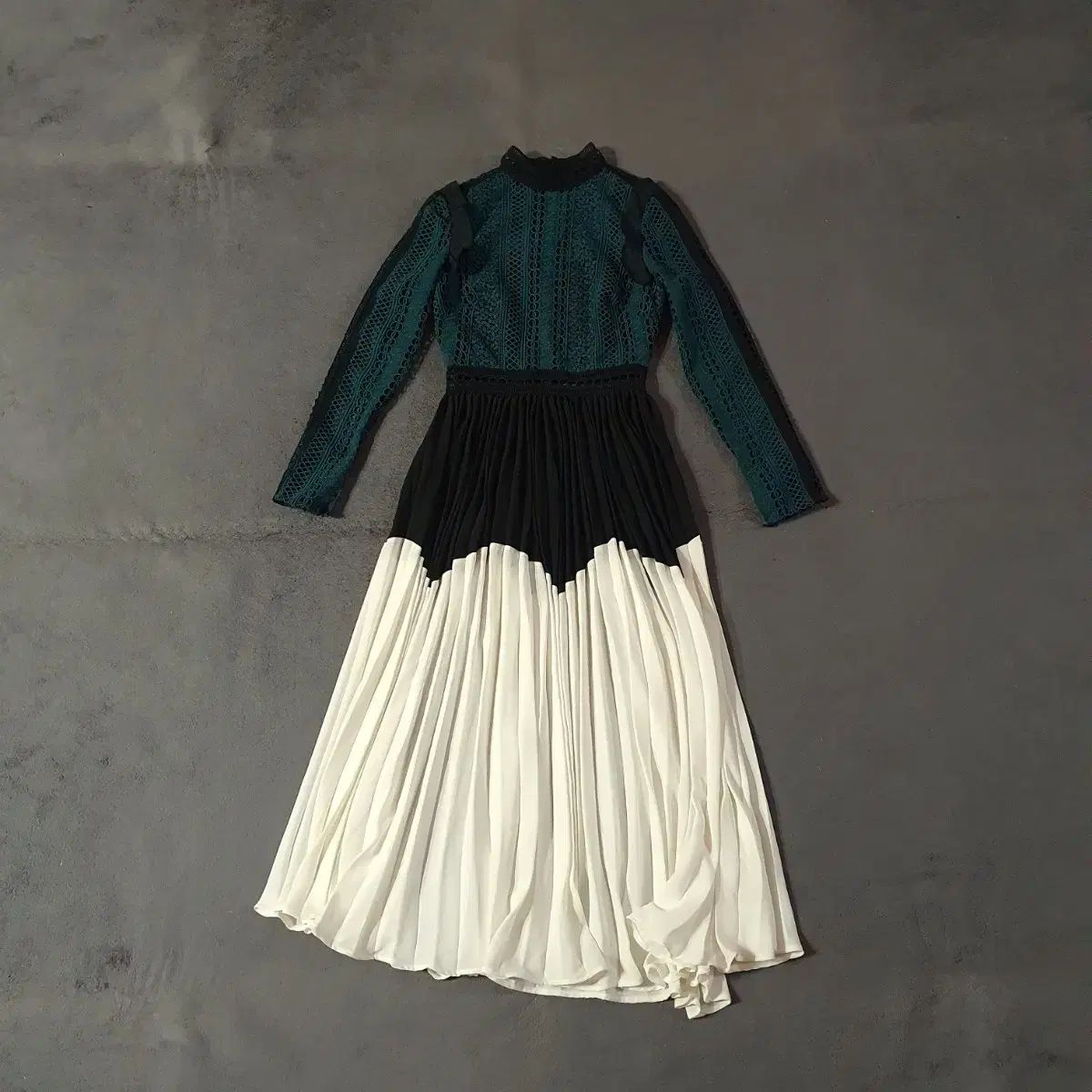 【未使用】セルフポートレイト ロングワンピース ドレス レース リボン プリーツ セルフ・ポートレイト レース プリーツ ロング ミディ ONE PIECE