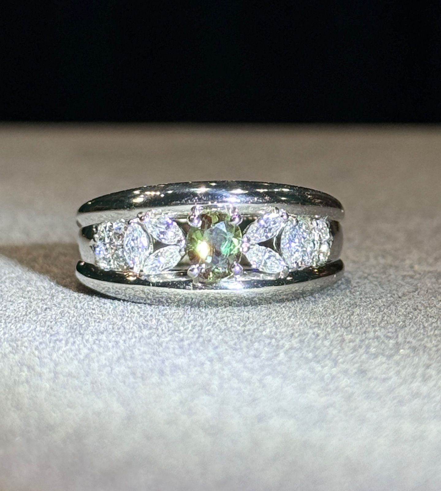 三越 Pt900 アレキサンドライト0.42ct ダイヤ0.42ct リング - メルカリ