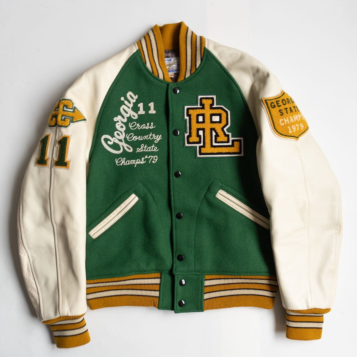 美品】WHITESVILLE【フルデコ レザースリーブ スタジャン】38