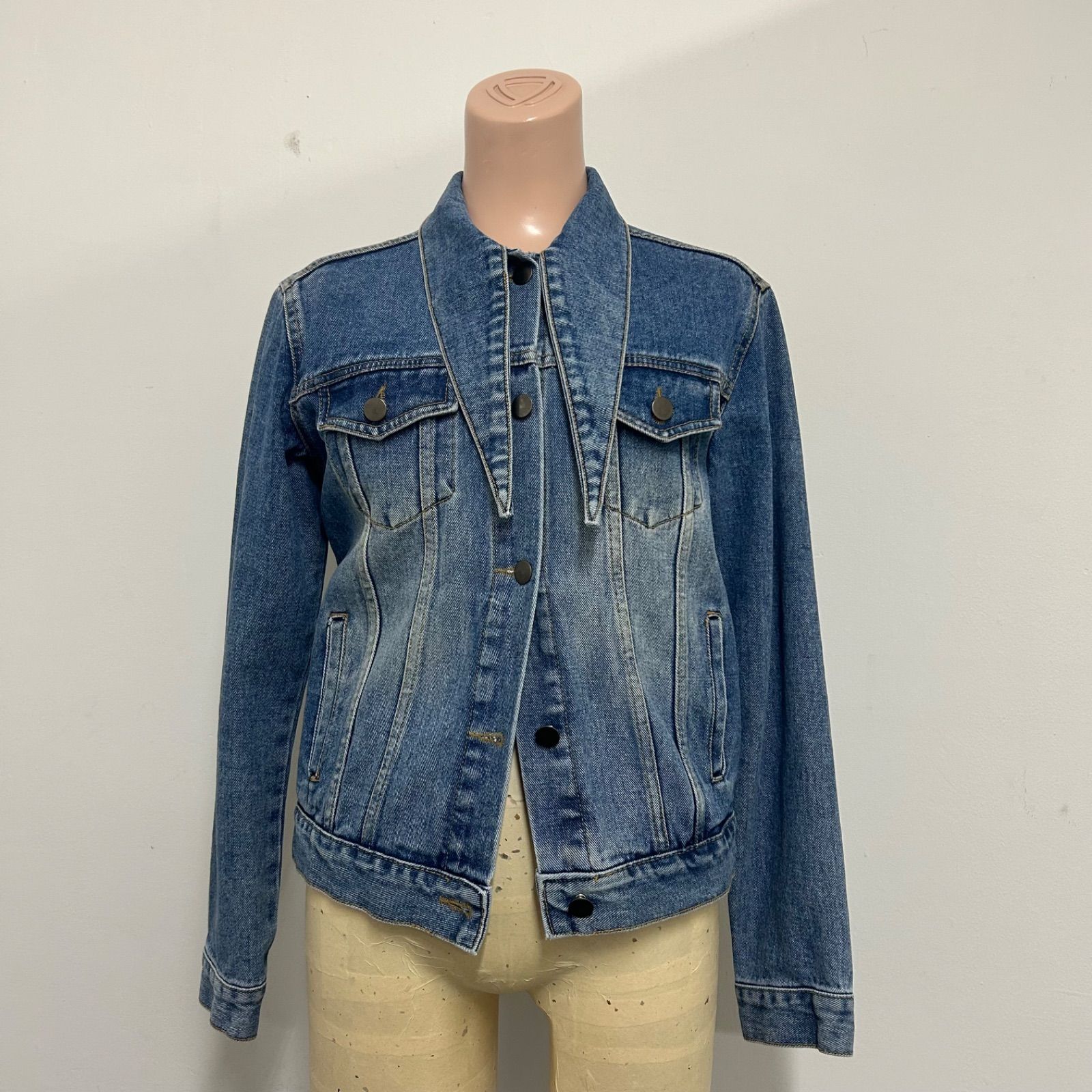 美品】 machatt マチャット デザイン襟 デニムジャケット ダメージ加工 