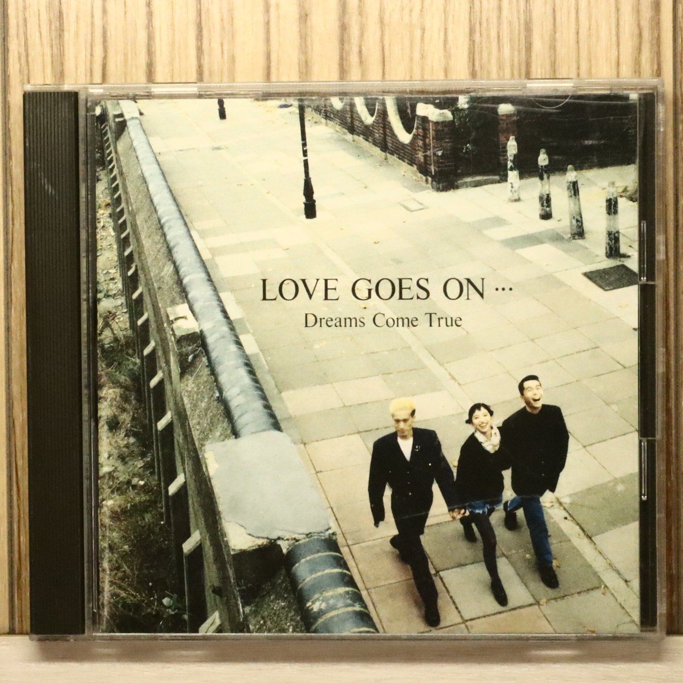 国内盤CD☆ドリームズ・カム・トゥルー/DREAMS COME TRUE□ LOVE GOES
