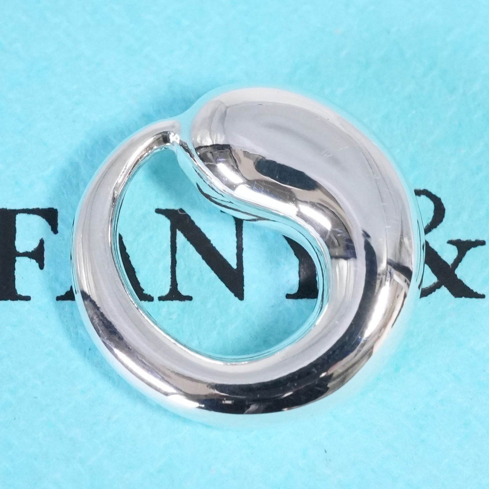 Tiffany & Co. ブルーエナメルチャーム 美品】TIFFANY＆Co. ハートキーチャーム ブルーエナメル ネックレス