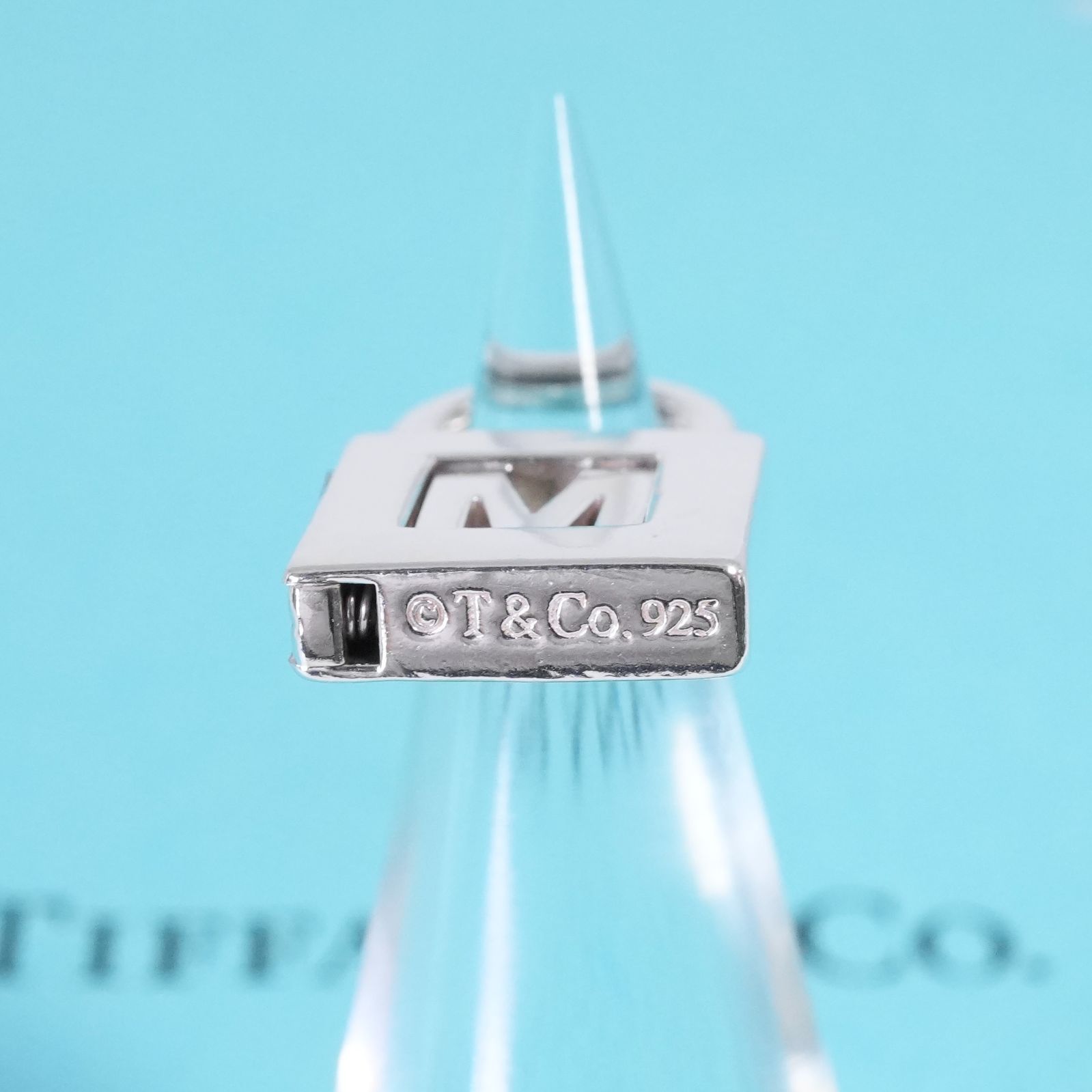 美品 ティファニー イニシャル M カデナ チャーム 南京錠/25-2002S