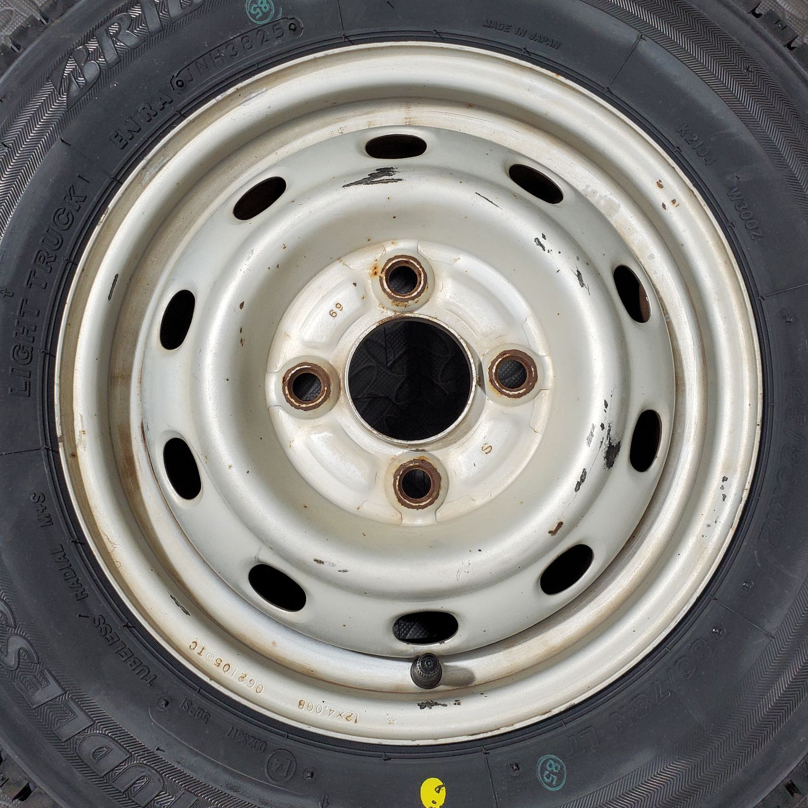 25年製 新品タイヤ 145/80R12 80/78N LT ブリヂストン W300 スバル