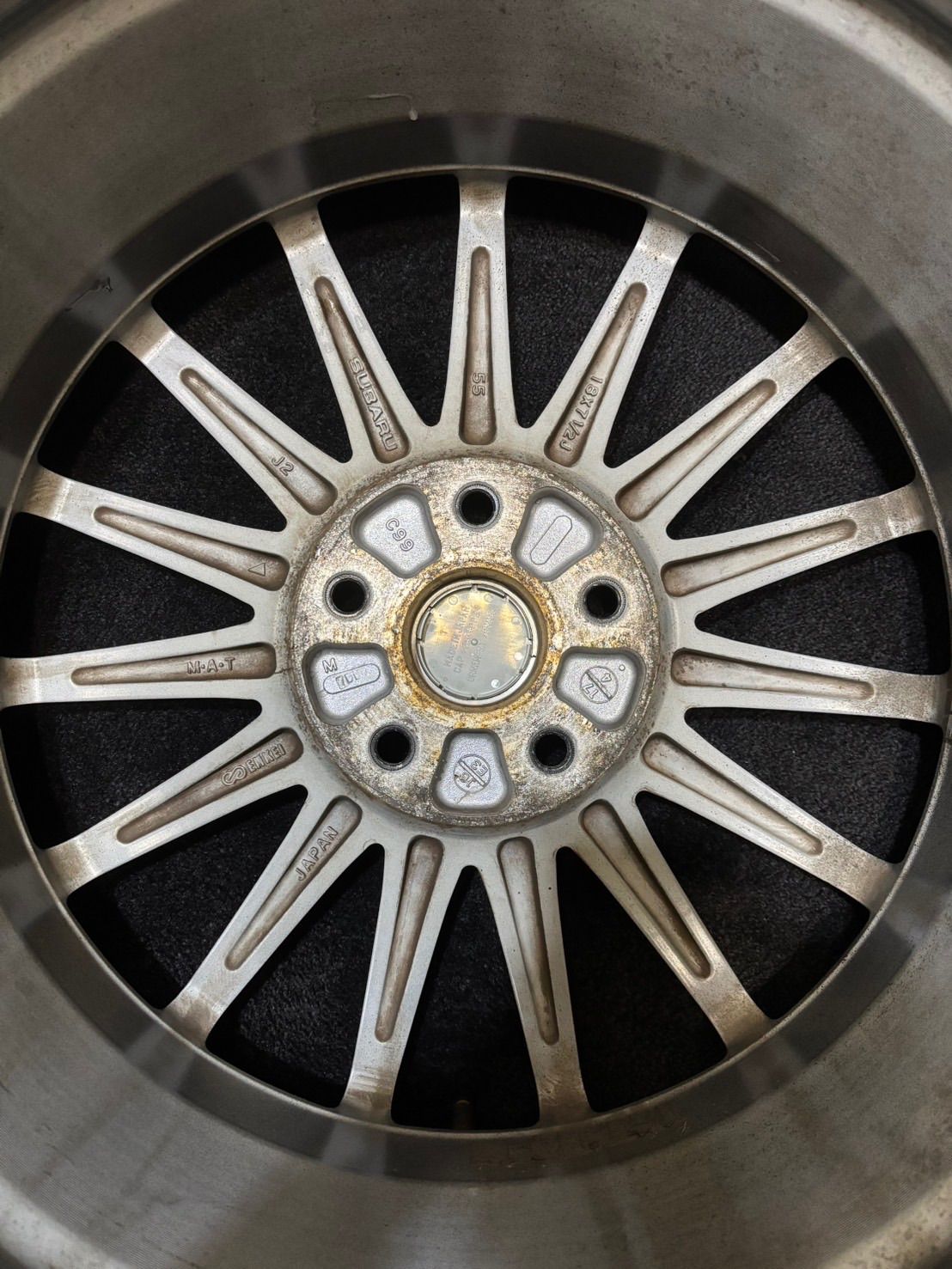 ☆225/45R18 YOKOHAMA/BluEarth-GT AE51 23年製 スバル VM レヴォーグ