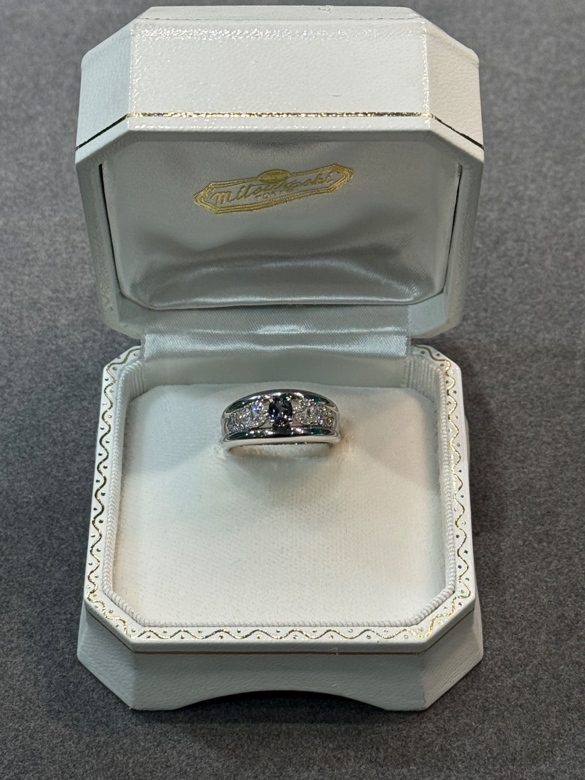 三越　Pt900　ダイヤモンドリング　D0.50ct　サイズ12号　4.97g 楽天市場】銀座三越 Pt900 プラチナ リング ダイヤモンド 0.04ct