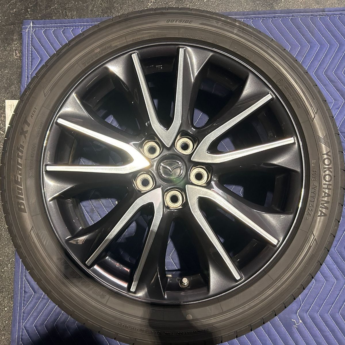 マツダ CX-3 純正アルミホイール 18インチ タイヤ付き4本セット