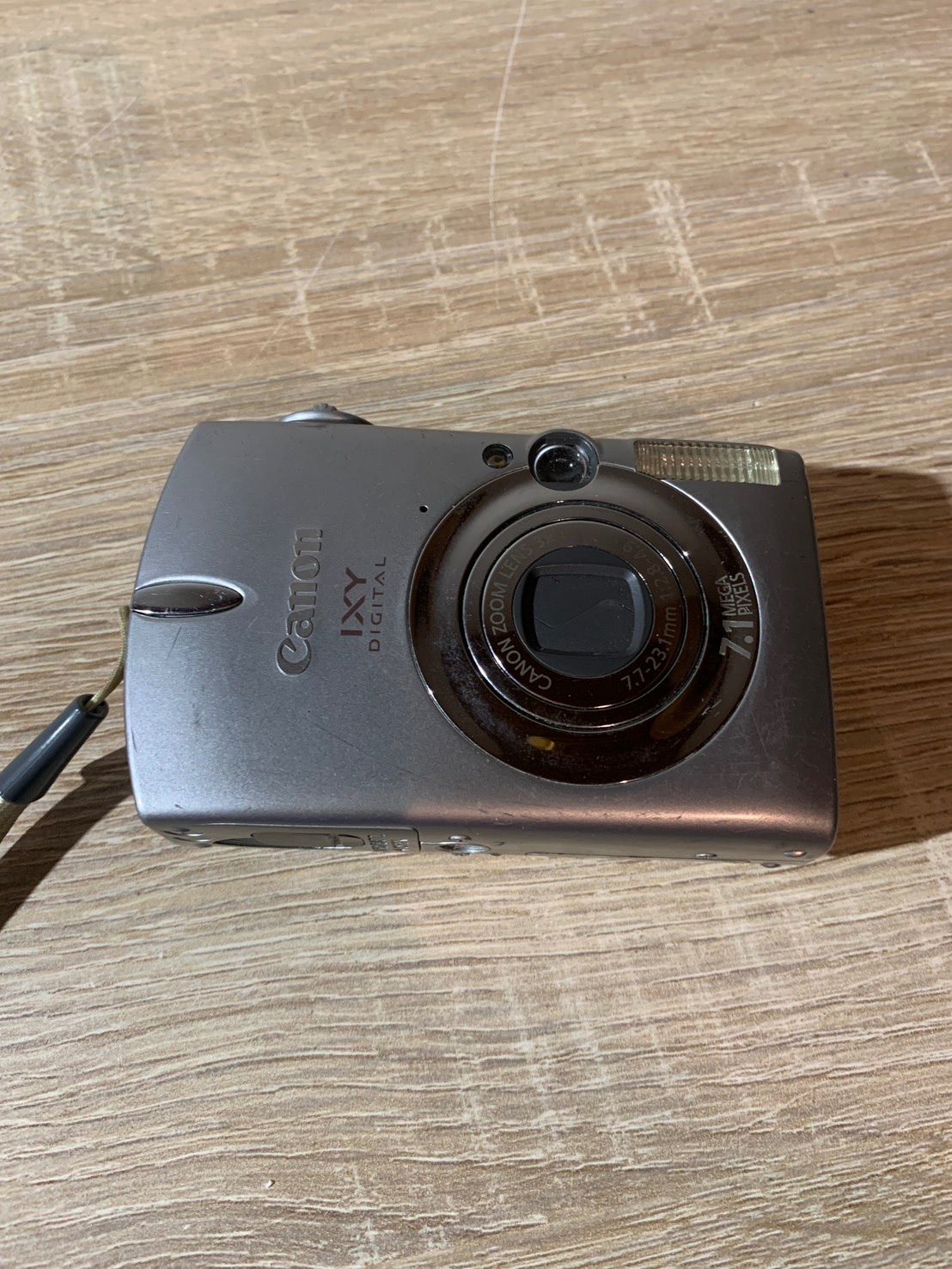 6699 Canon IXY DIGITAL 600 シルバー デジカメ - メルカリ