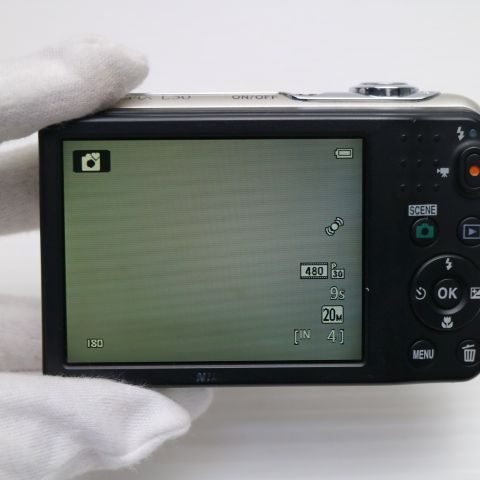 美品 COOLPIX L30 シルバー 即日発送 デジカメ ニコン 本体 土日祝発送