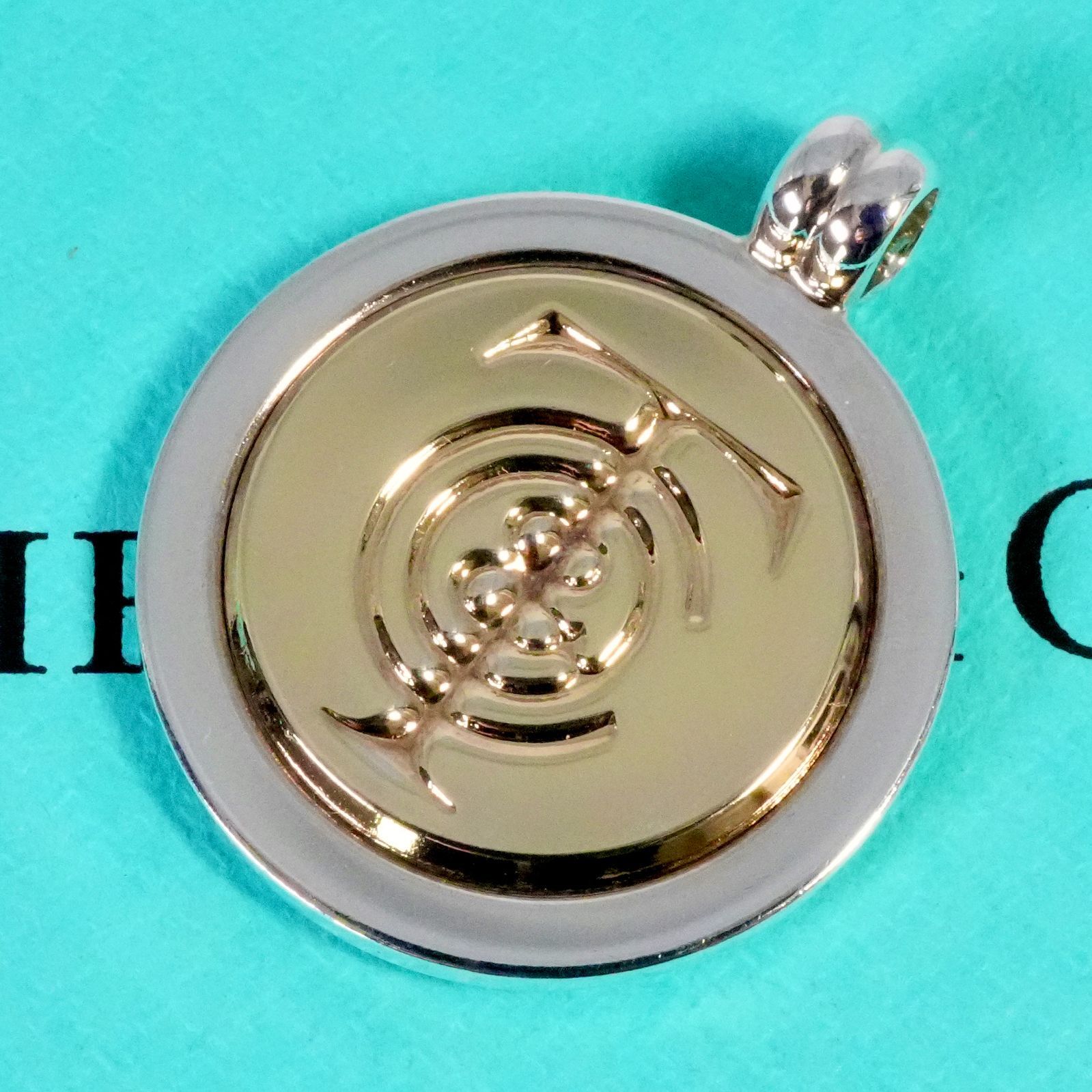 極美品 ティファニー ロゴ メダル コンビ ネックレストップ/25-2130S