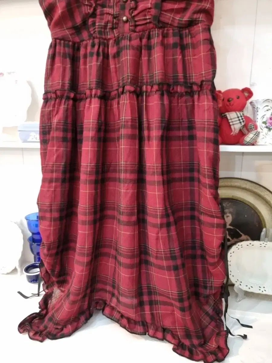 11月10日) AXES femme レッド CHECK フリル スリップ ONE PIECE