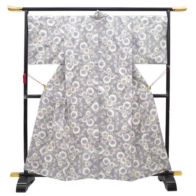 中古】 本場大島紬 着物 リサイクル 白大島 大島紬 色大島 正絹 袷 横