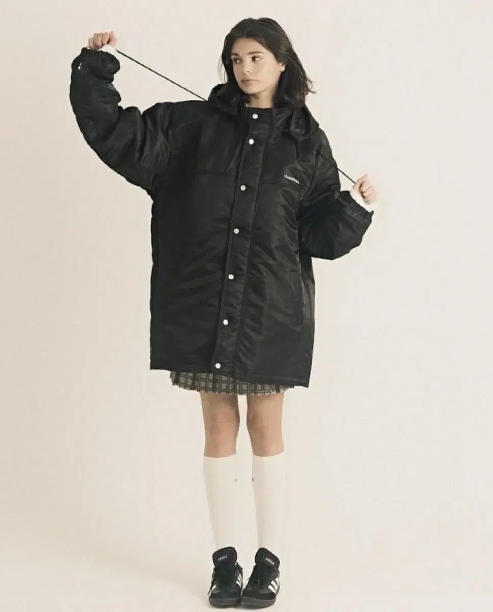 スリータイムズ おまけ付き(※メルカリshop取引では対象外) ブラック パーカ