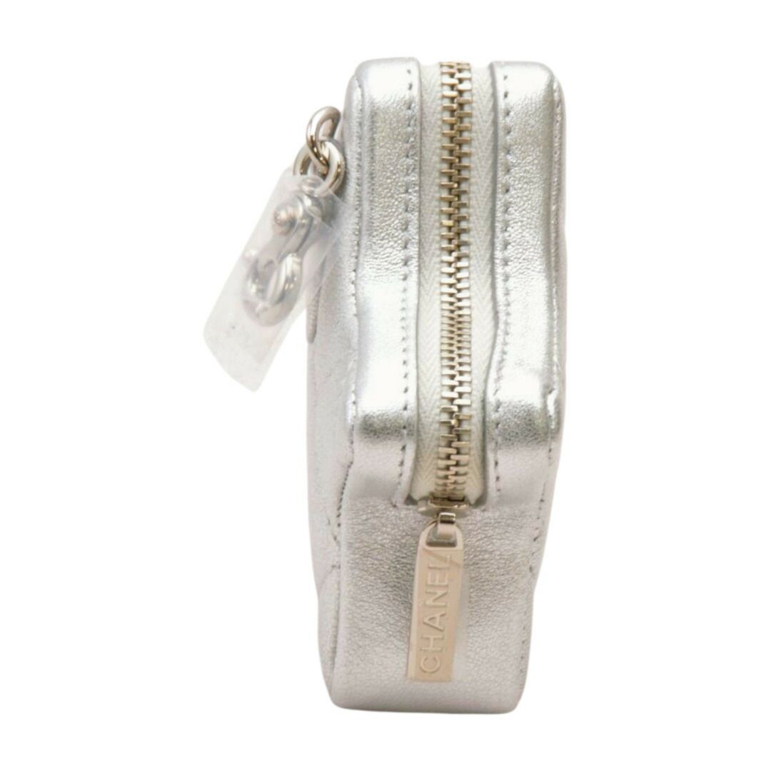 8/25限定値下げ CHANEL シャネル マトラッセ ラムスキン メイクポーチ 8/25限定値下げ CHANEL シャネル マトラッセ ラムスキン メイクポーチ