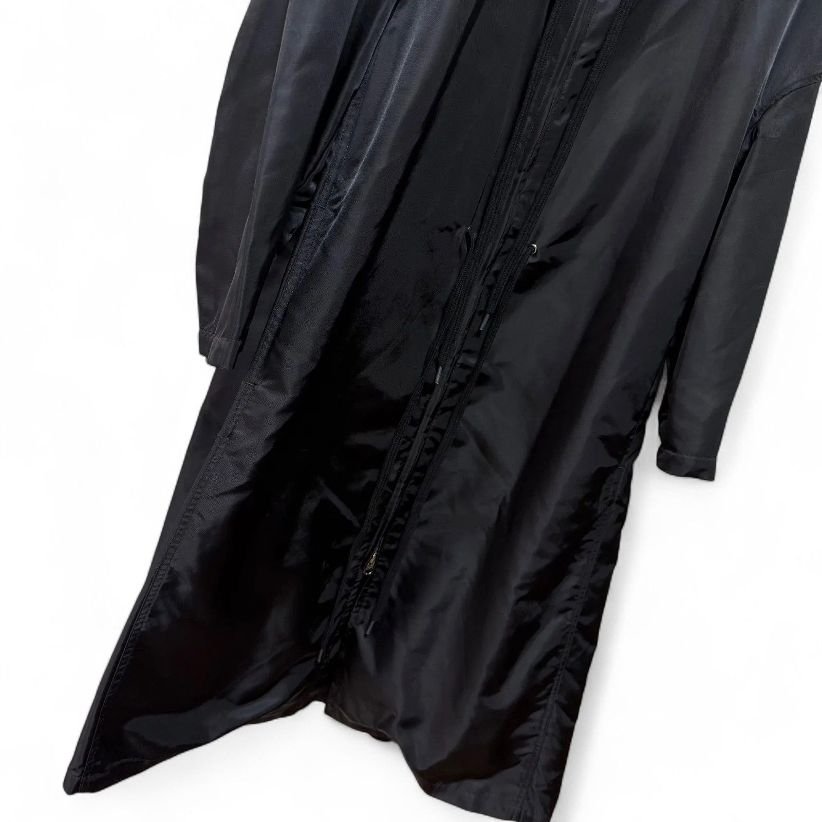 美品 2022 MM6 メゾンマルジェラ バックロゴ刺繍 フーデットコート 黒