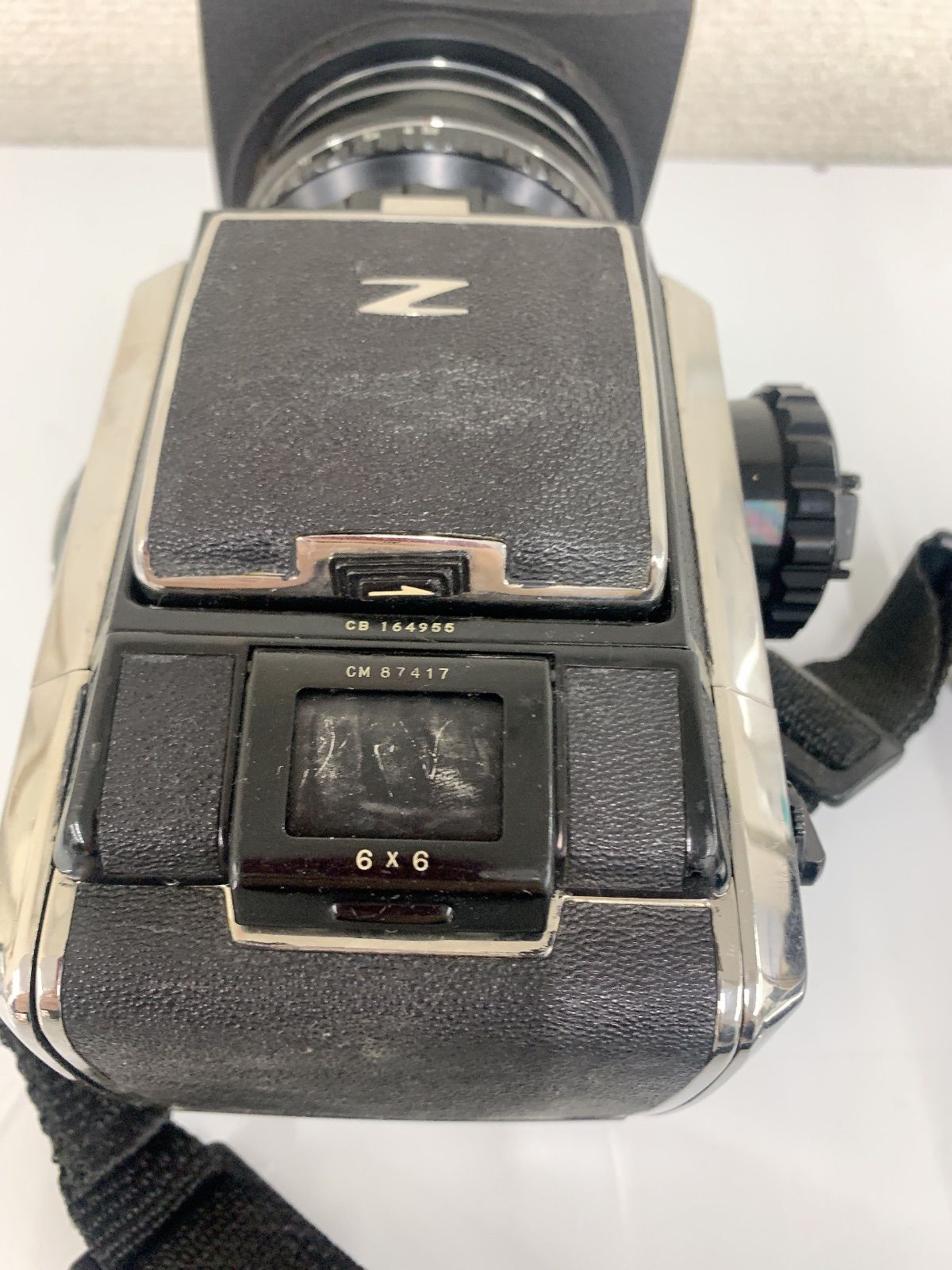 Zenza Bronica S2？ ゼンザブロニカ 中判カメラ カメラアーカイブ：中判カメラ ゼンザブロニカ S2：大村 祐里子