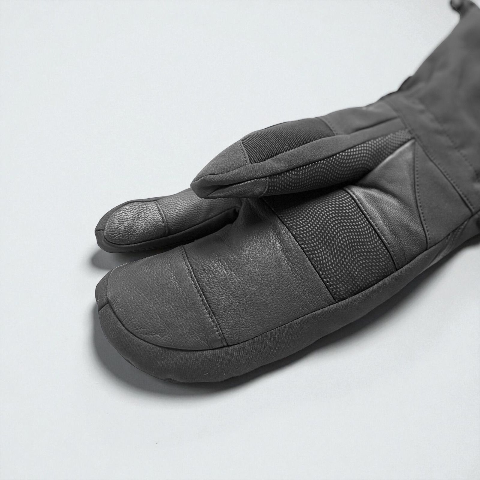 フィンガー グローブ