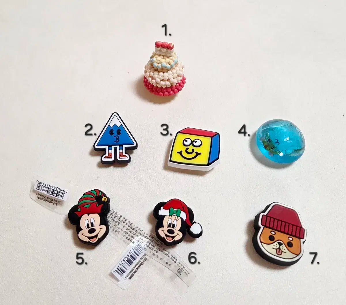 クロックス正規品 ジビッツ (まとめ売り) - メルカリ