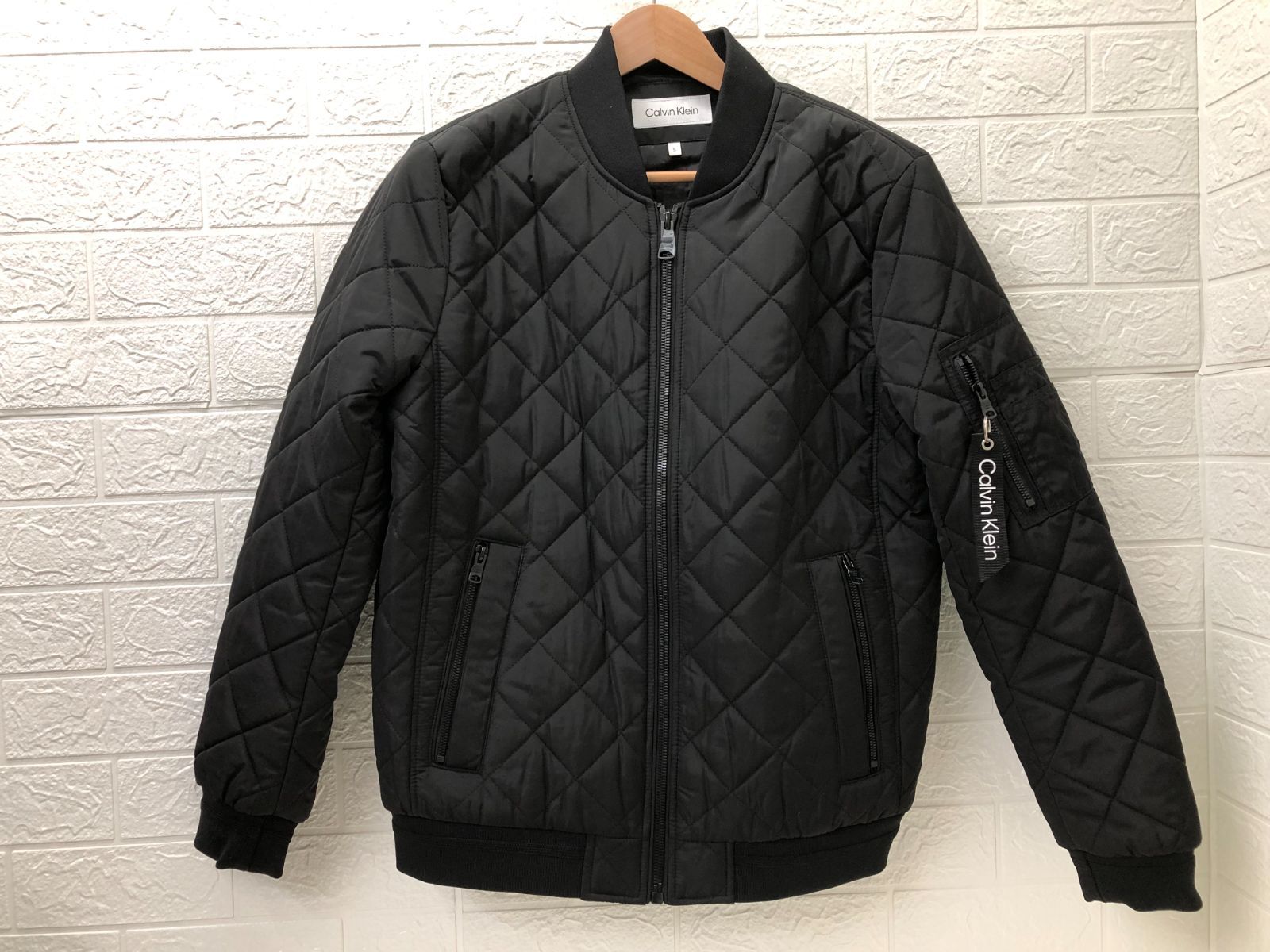 X）カルバンクライン メンズ ボマー ジャケット ブラック S - メルカリ