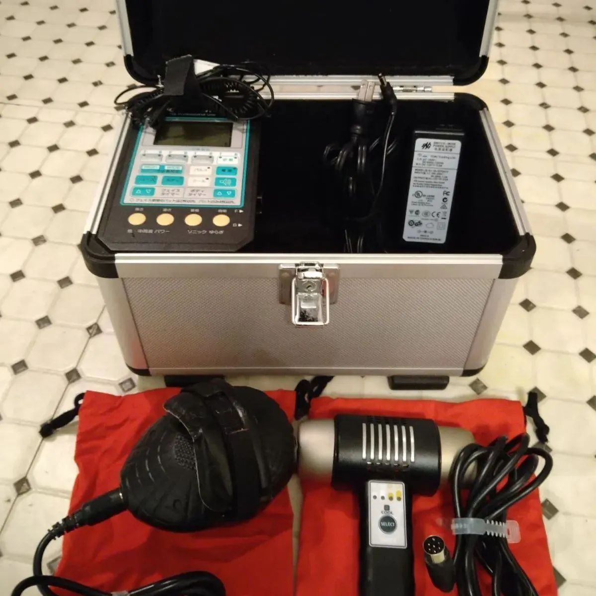 11/27限定特価※ ベルファムSDXプロ総合美顔器 - メルカリ