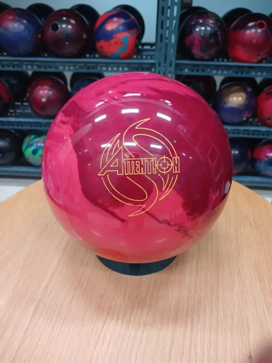 ATTENTION RED PEARL - ハイスポーツ社 ：信頼のボウリング用品販売
