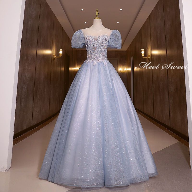 ウェディングドレス