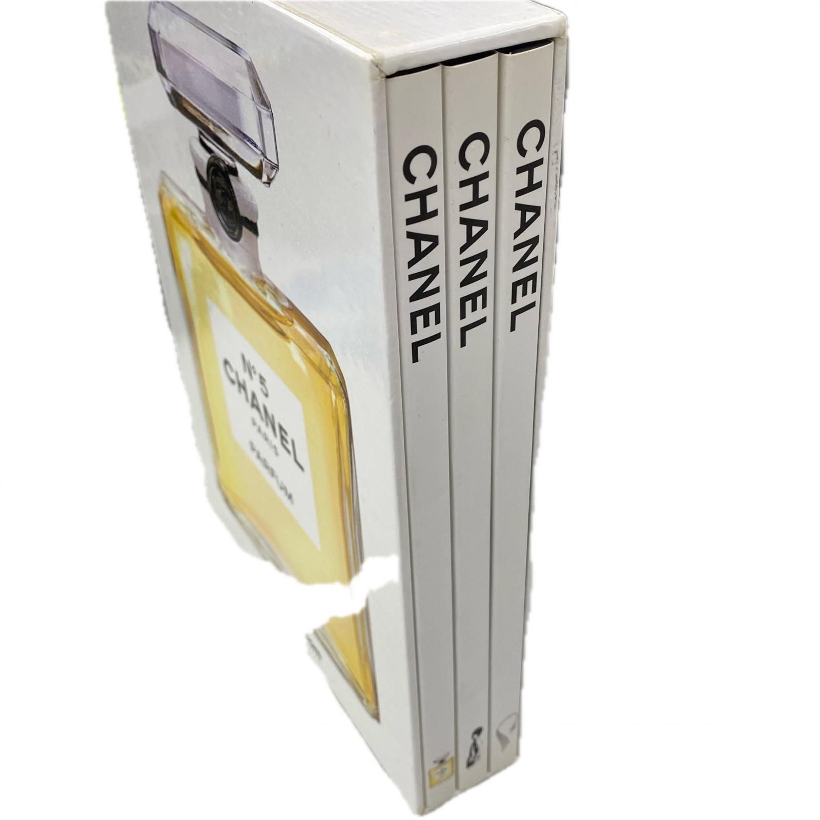 186003 CHANEL シャネル ASSOULINE アートブック 3冊セット - メルカリ