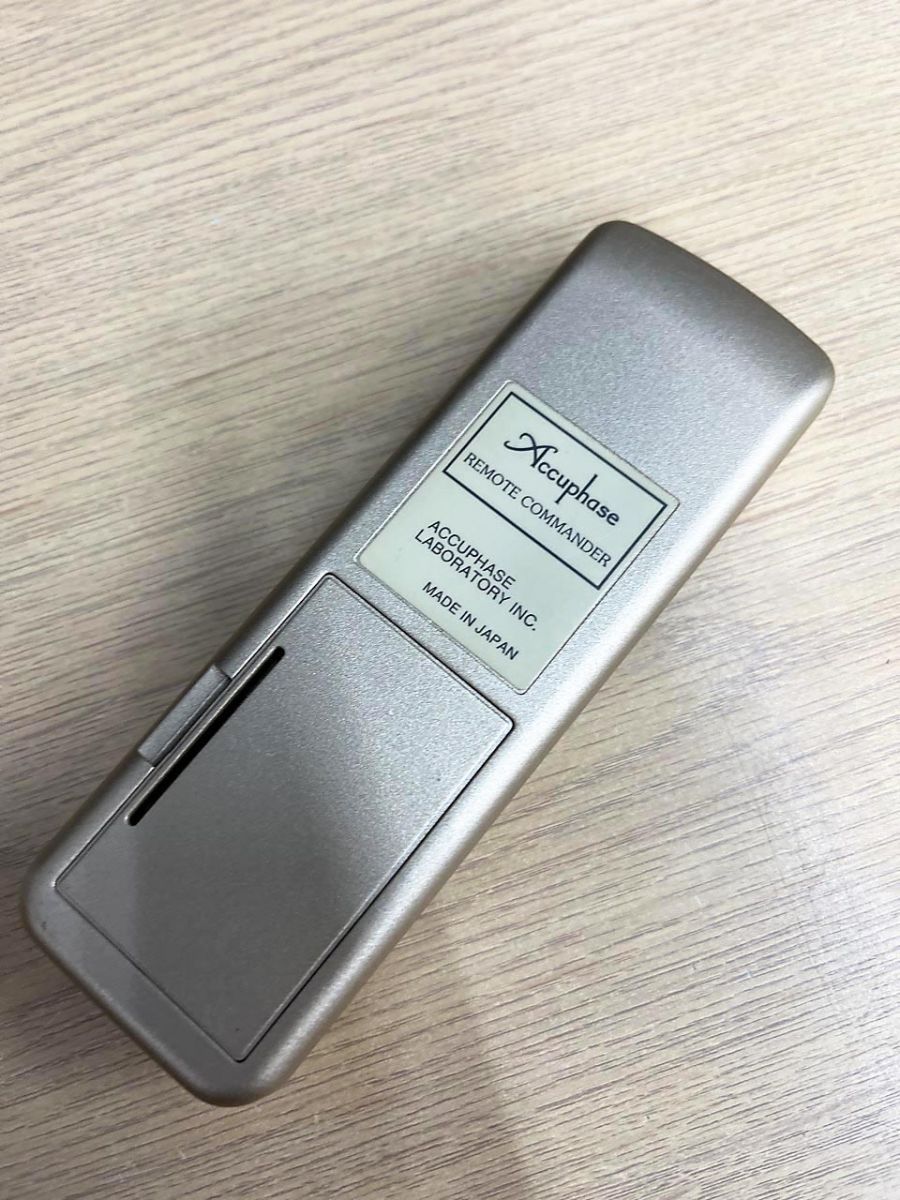 ジャンク】Accuphase アキュフェーズ オーディオ リモコン RC-8