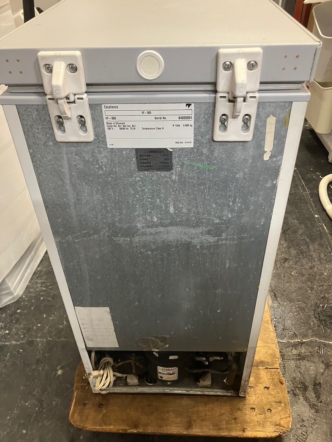 専用z*i様 大阪・本町引取限定】SANYO 冷凍ストッカー（中古）特