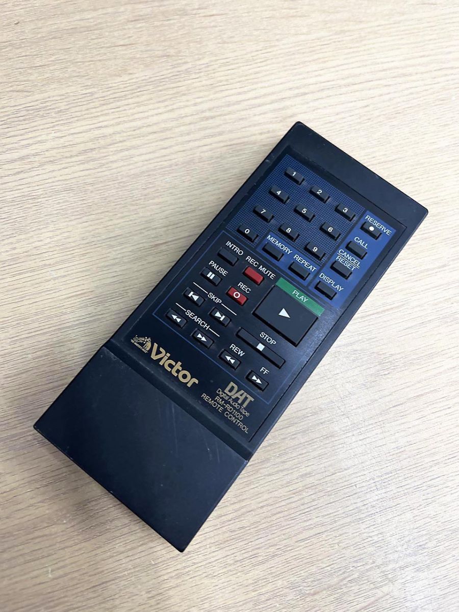 Radius iOS専用 ヘッドホンアンプ AL-LCH91W ハイレゾ音源対応 【公式