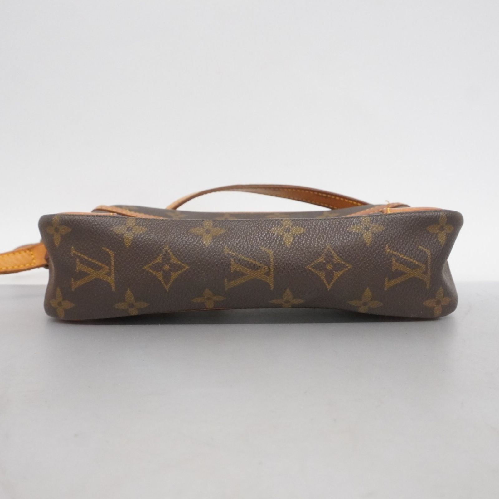 ルイ・ヴィトン(Louis Vuitton) ルイ・ヴィトン ショルダーバッグ