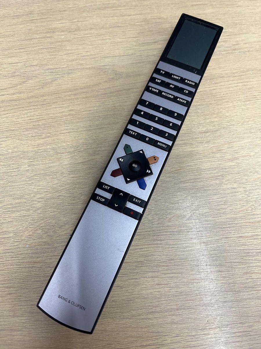 オブレイ ソリッドシルバー 公式 オーバル 青針 腕時計 レディース