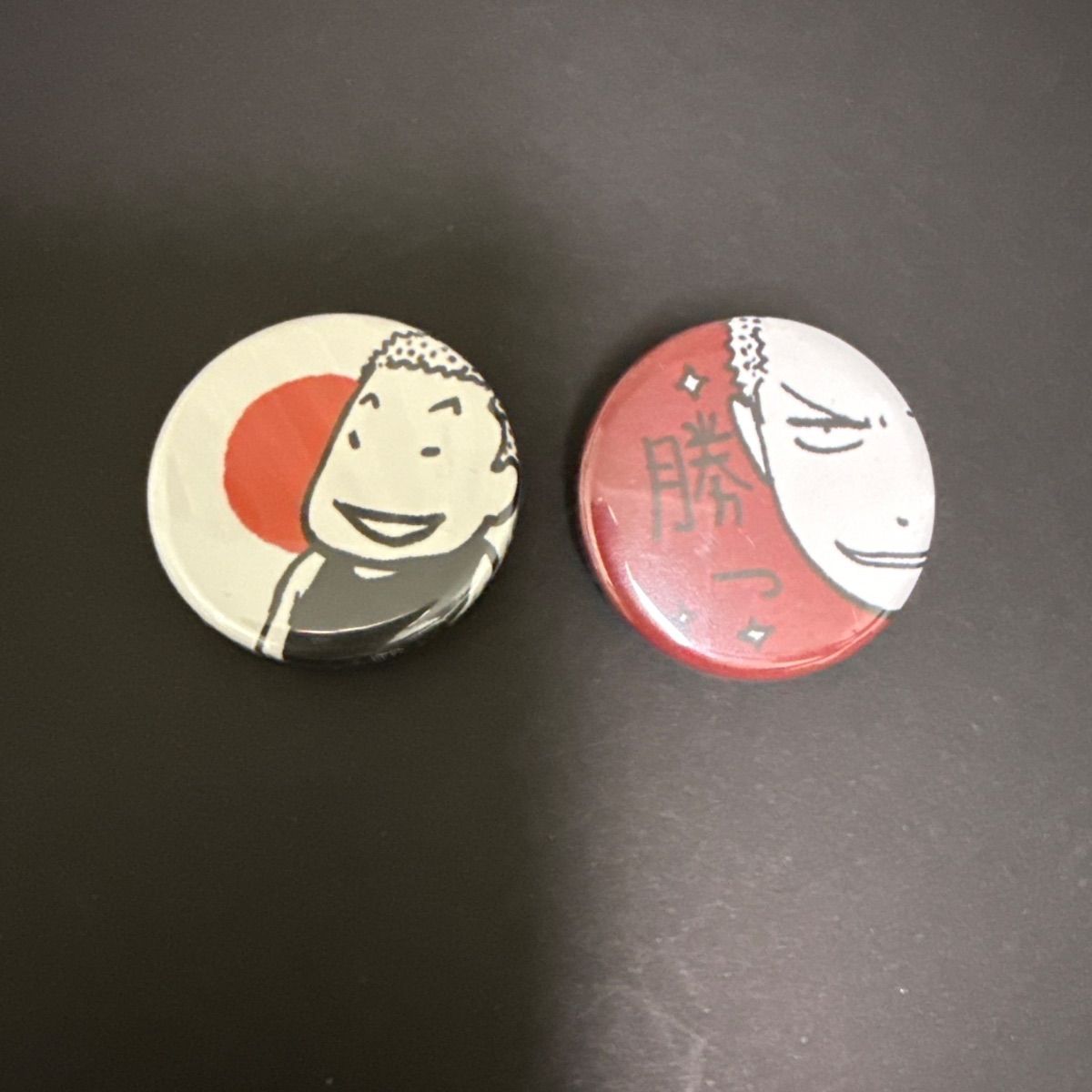 SLAM DUNK 桜木花道 缶バッジ イノウエ商店 2点まとめ売り - メルカリ